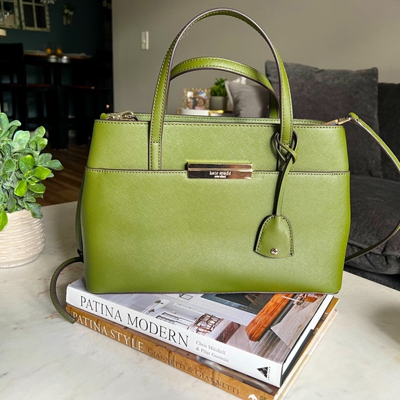 Kate Spade Purse - Picture 2 of 7